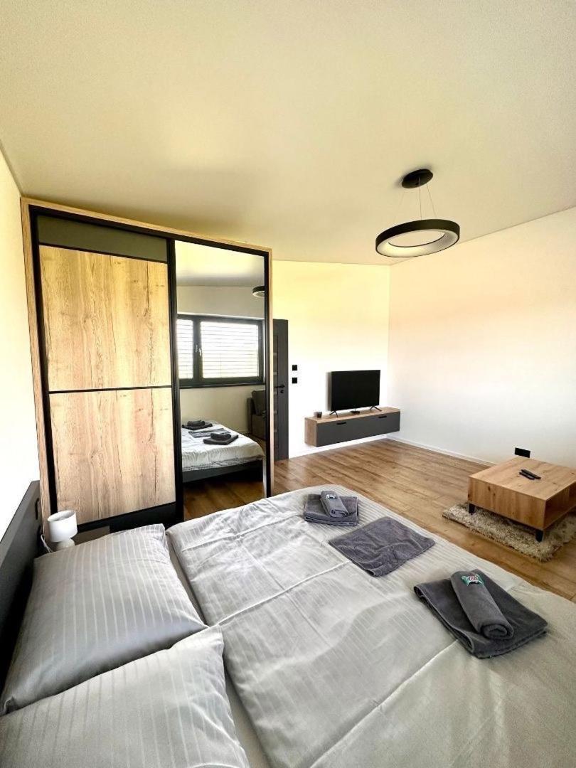 Luxury Apartments Kisszalók Kültér fotó